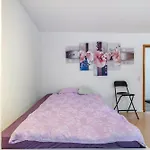 Frieda Apartment *